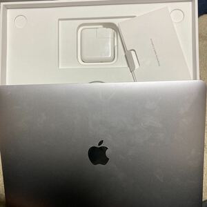値下げ、Macbook Air M1 256GB Apple 8