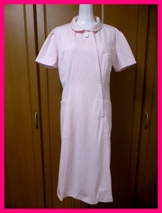 送料無料★ナース服 / 白衣半袖ワンピースLL　ピンク　丸い衿デザインと白刻印ボタンがカワイイです♪【実際に現場で使用されていた中古】