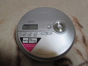 SONY CDウォークマン D-NE241 本体のみ　ソニー