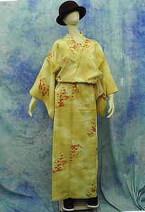 （187）洗える着物 washable　小紋　袷　合成繊維　中古 pre-owned　黄色　レディース　Japanese Kimono　157.7cm 62inch synthetic fiber